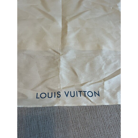 Louis Vuitton Dust Bag Big Size 20”x19” Beige - Picture 2 of 8